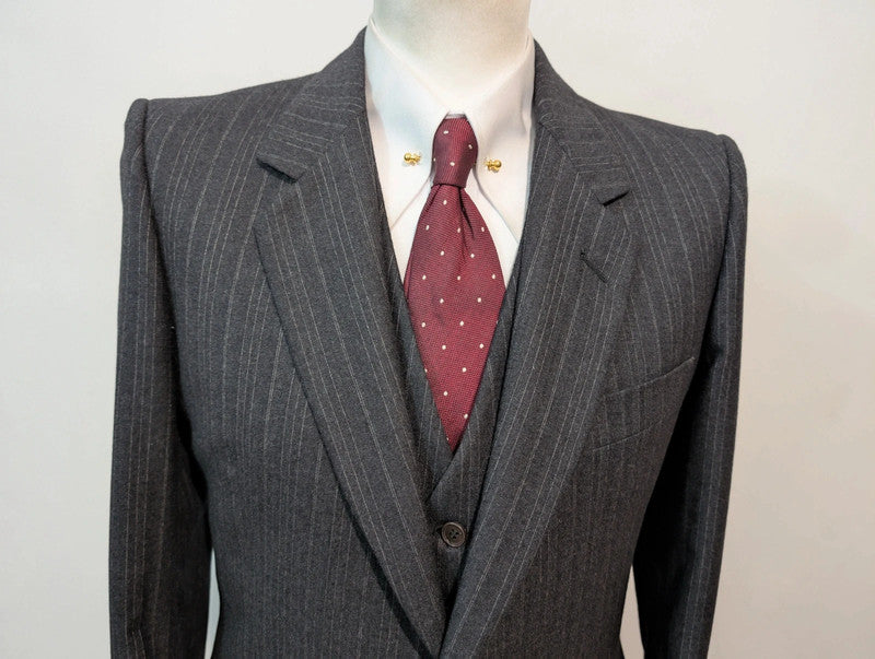 Gentil costume 3 piece pinstripe en flanelle