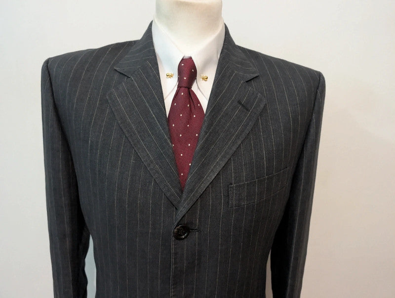 Furieux costume pinstripe en lin