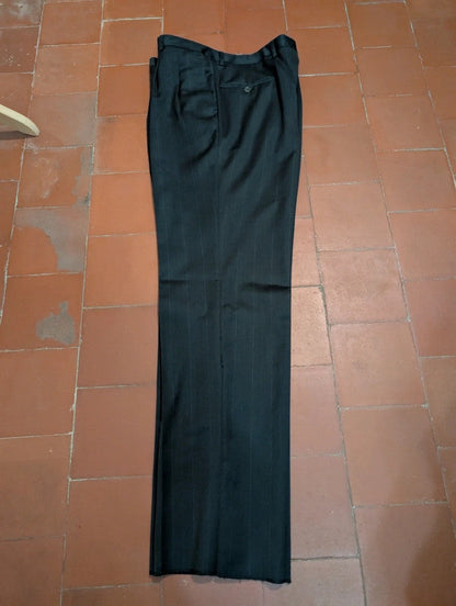 Méchant costume pinstripe en laine
