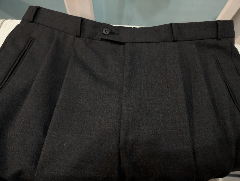 Classique costume croisé gris en laine froide
