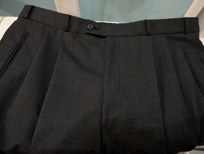 Classique costume croisé gris en laine froide