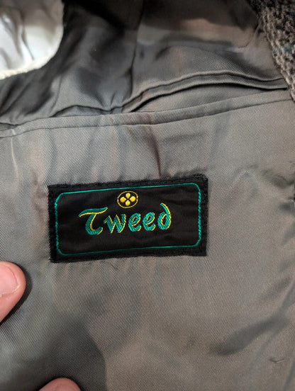 Gentille veste en tweed