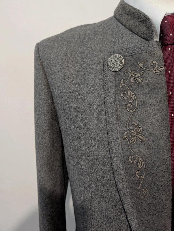 Magnifique costume gris en flanelle