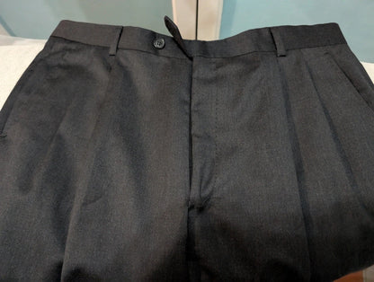Méchant costume croisé gris en laine