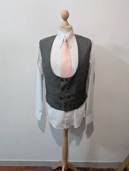 Fabelhafter grauer 3-teiliger Tweed-Anzug