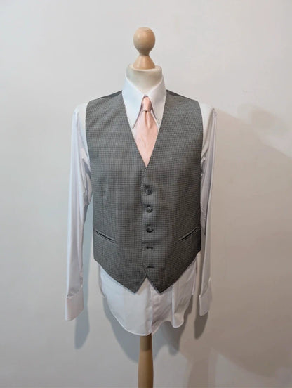 Eleganter 3-teiliger Anzug aus Hahnentritt