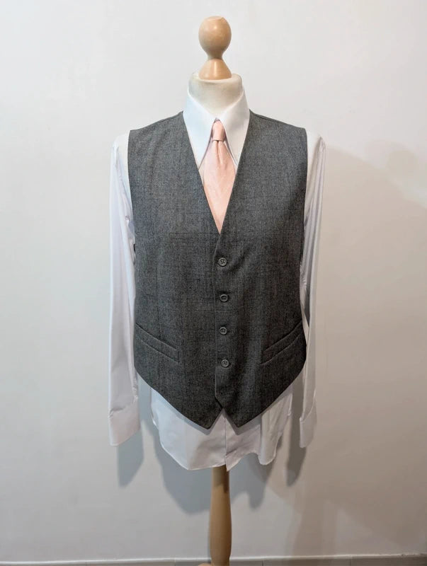 Fabulous heavy flannel grey 3 piece suit