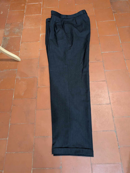 Magnifique costume croisé gris en laine