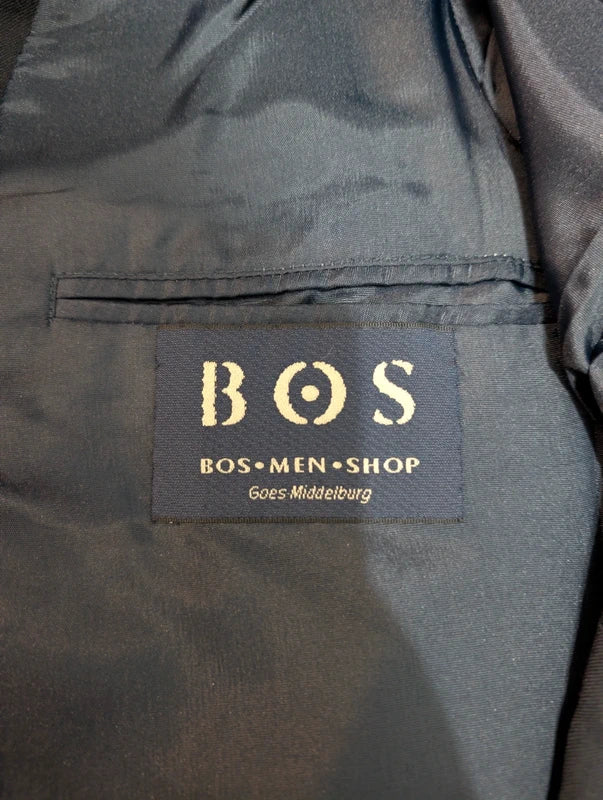 Génial costume 3 pièces bleu marine en laine