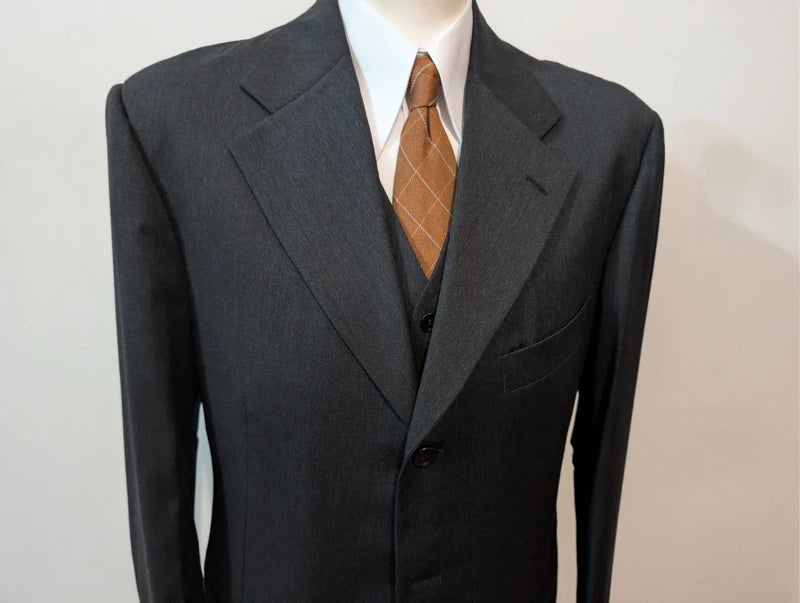 Unglaublicher dreiteiliger Loro Piana-Anzug