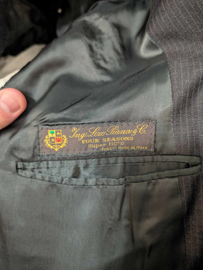 Formidable costume croisé pinstripe en laine