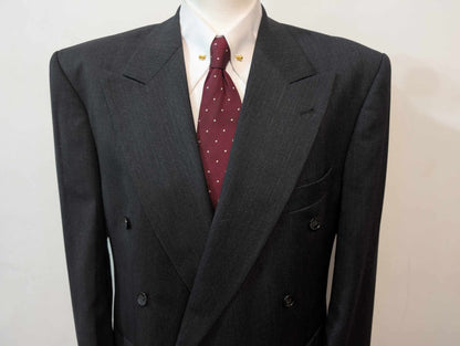 Classique costume croisé de couleurs gris en laine