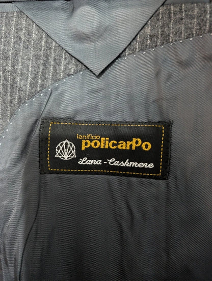 Unglaublicher Flanell-Nadelstreifenanzug