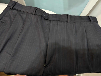 Légendaire costume croisé pinstripe en laine