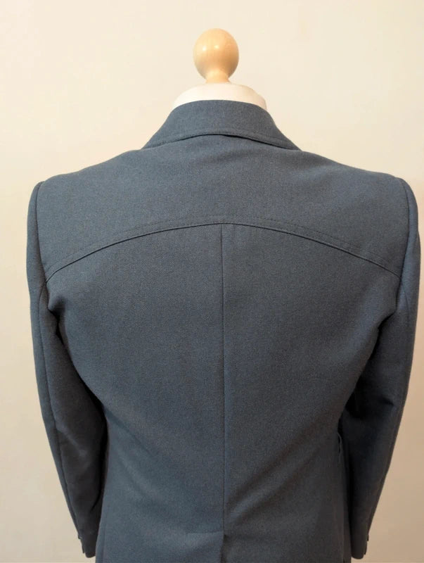 Prächtiger marineblauer Flanellanzug