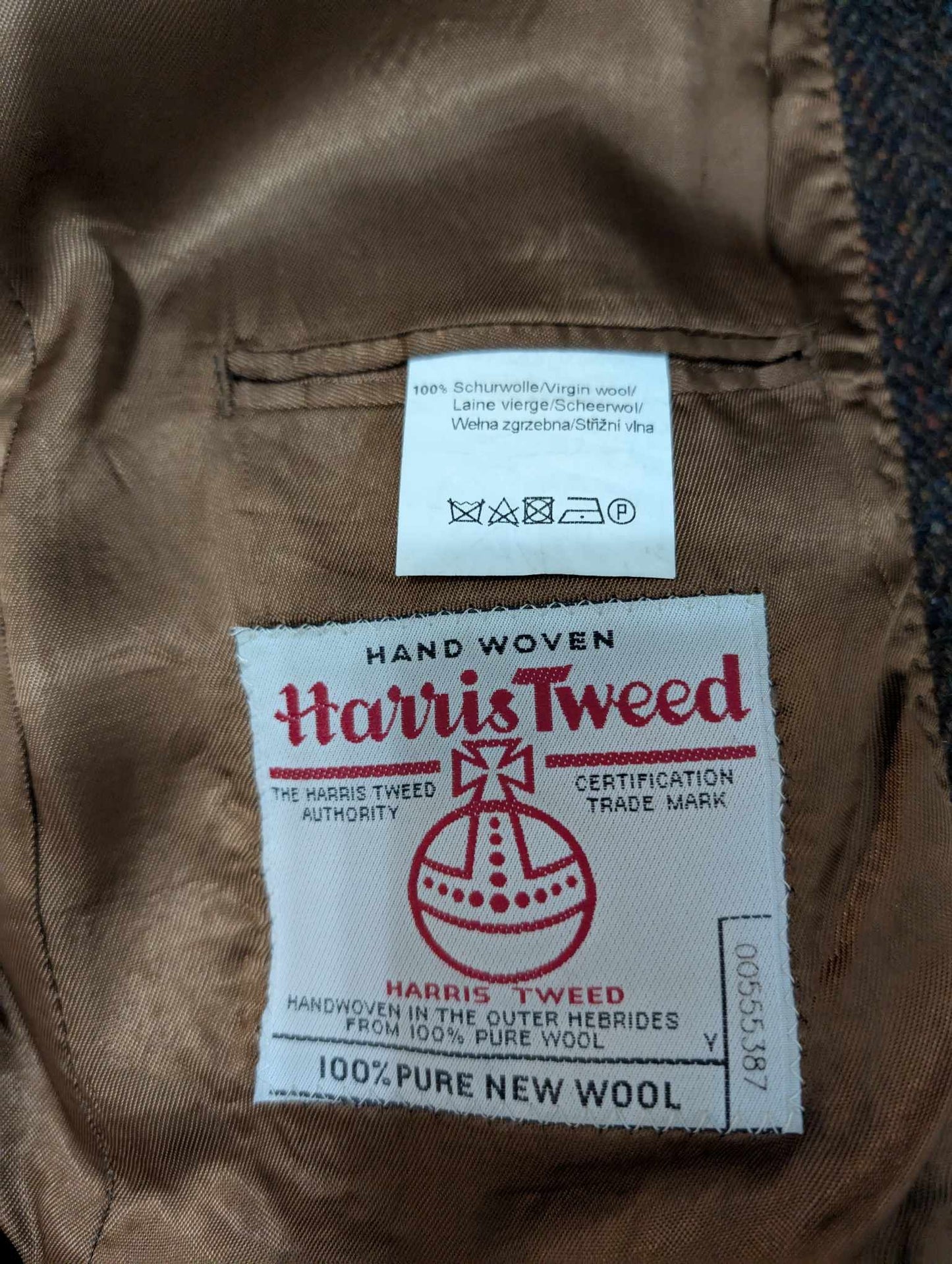Légendaire veste marron Harris tweed
