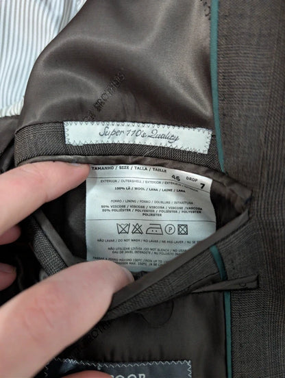 Toller brauner Wollanzug