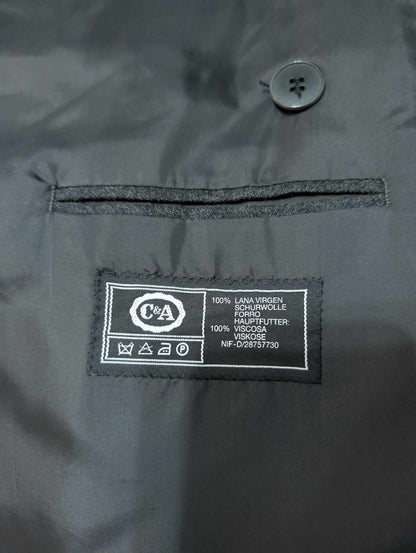 Incroyable costume croisé gris en flanelle lourde