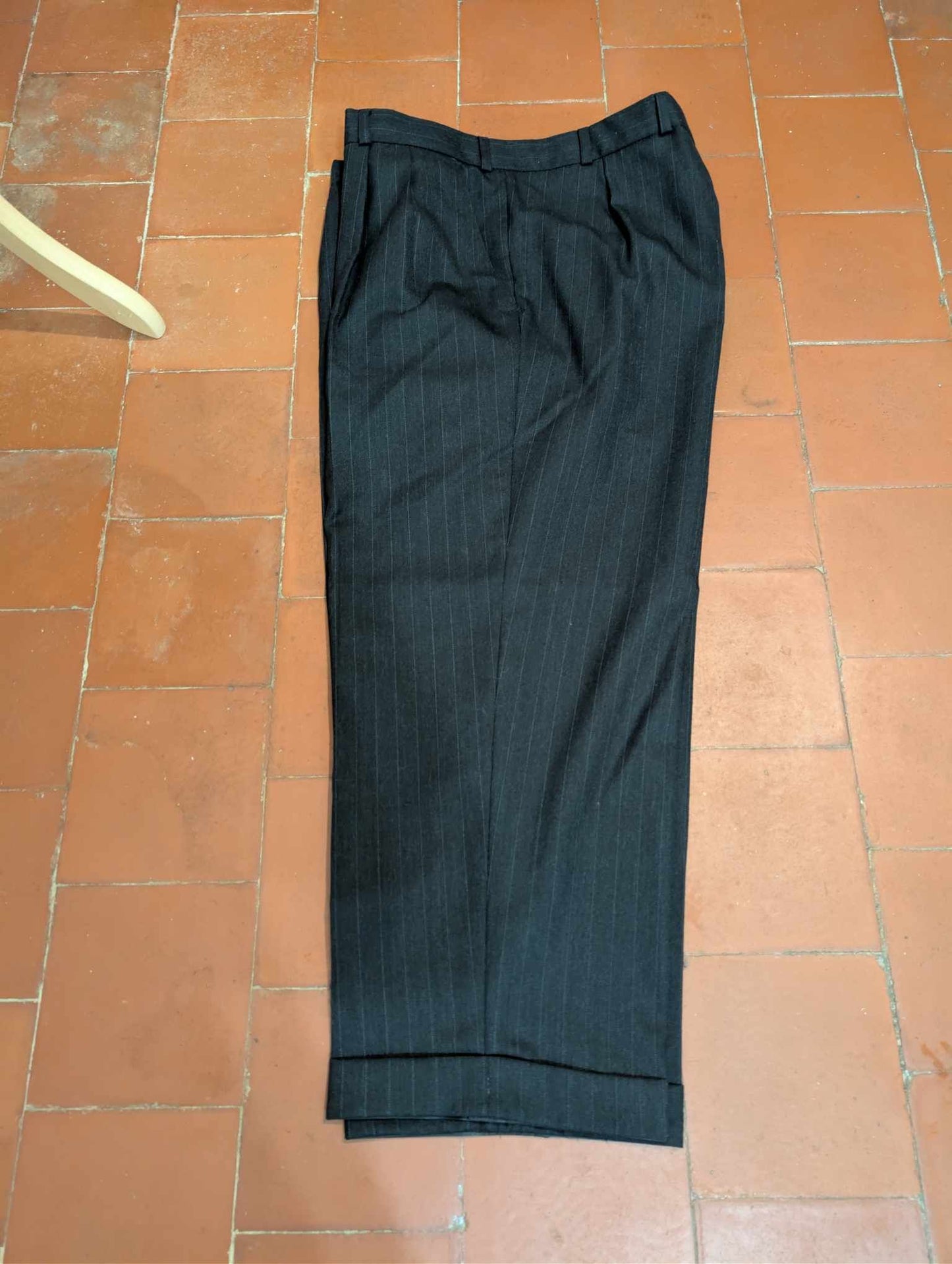 Méchant costume croisé pinstripe en laine