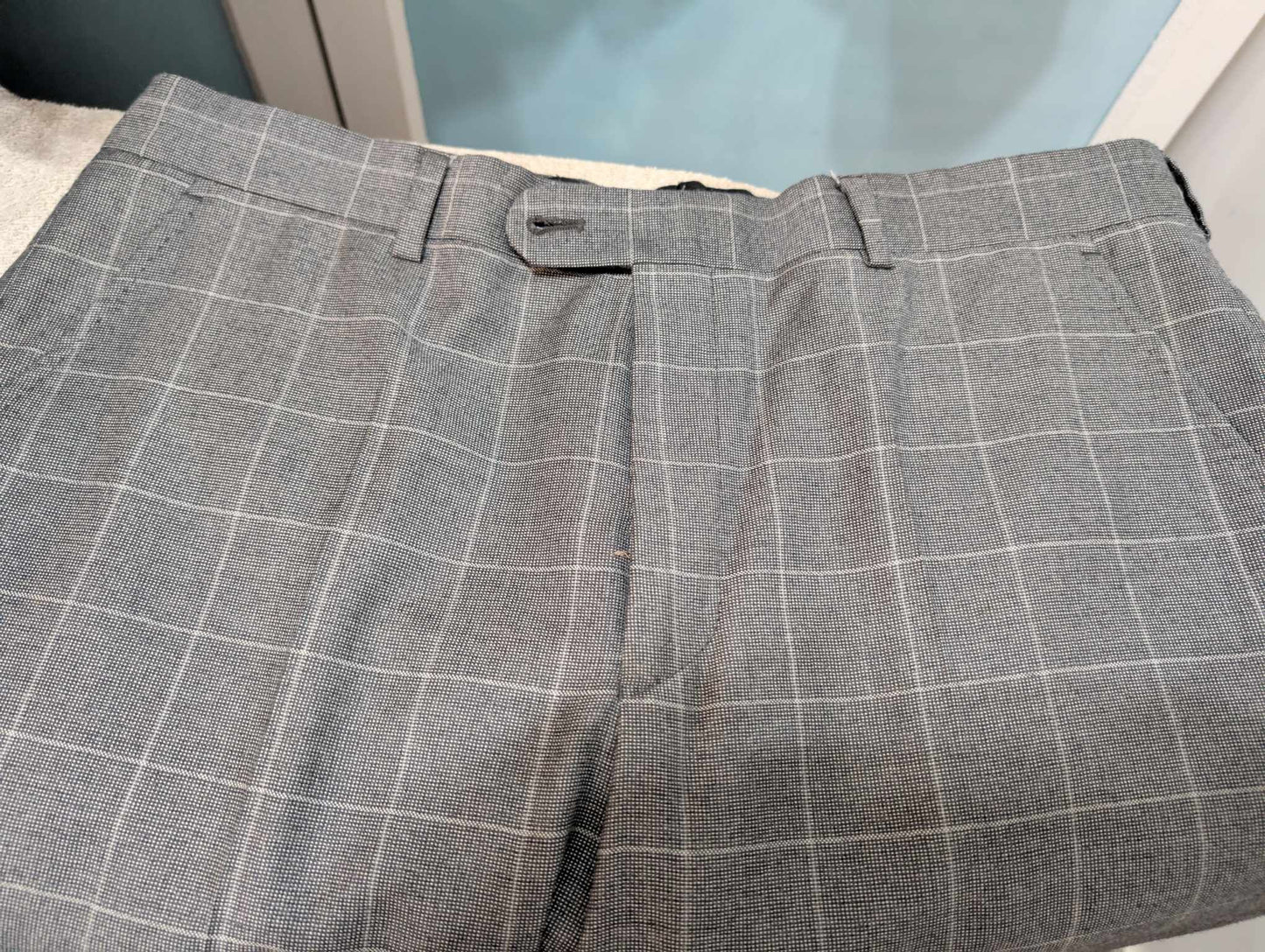 Impressionnant costume croisé à carreaux en flanelle de laine