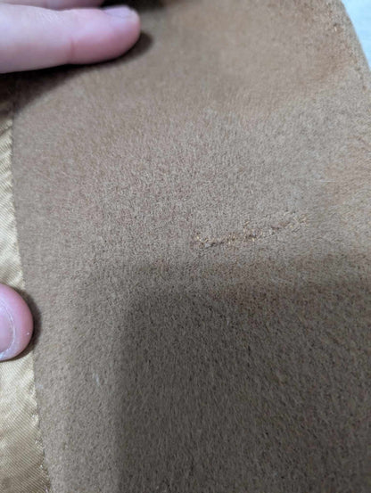 Lumineux manteau de couleur camel en laine