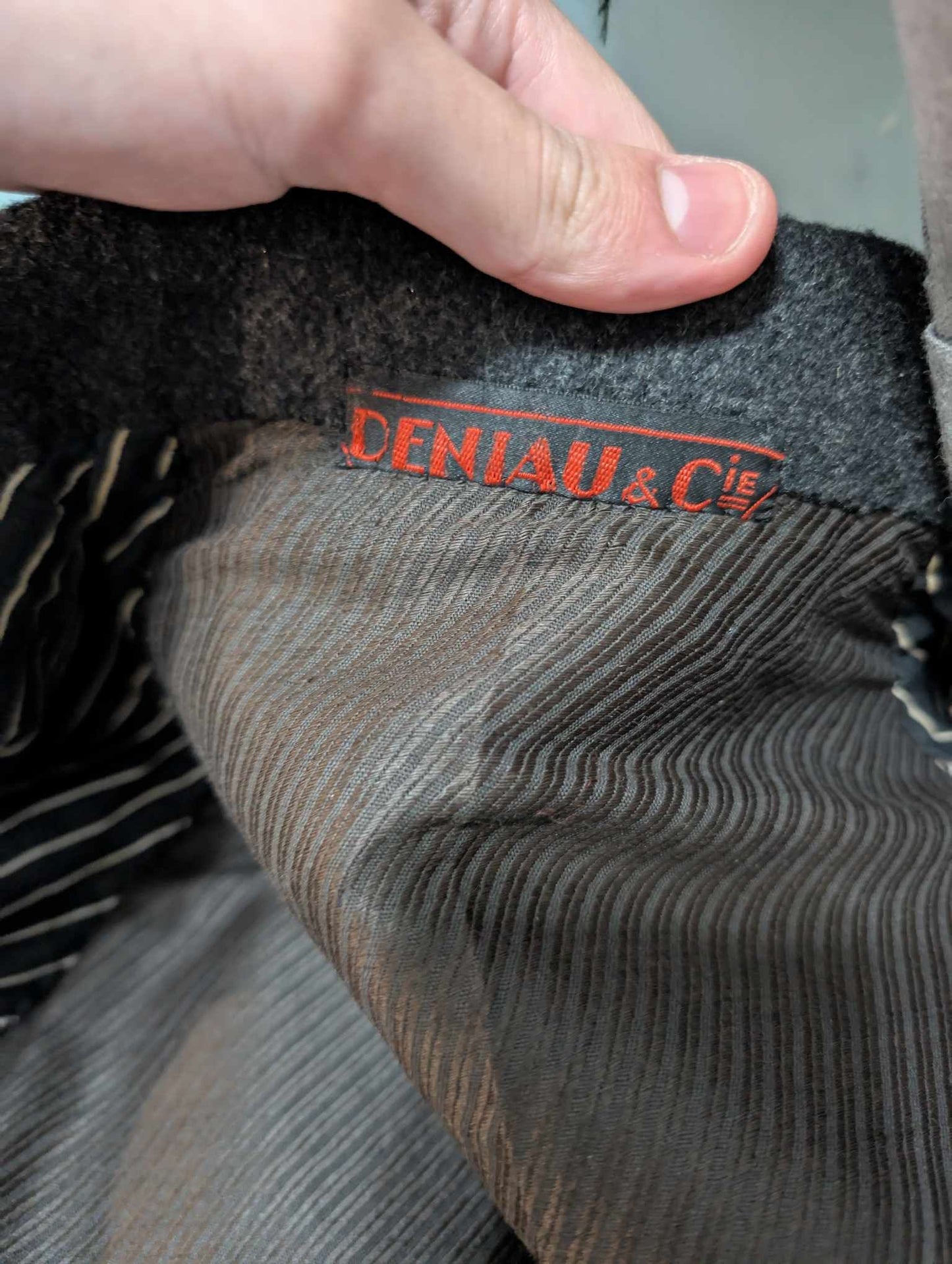 Ancien manteau bespoke en laine