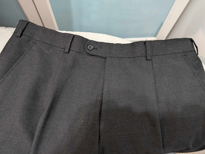 Sublime costume croisé de couleur gris en laine froide