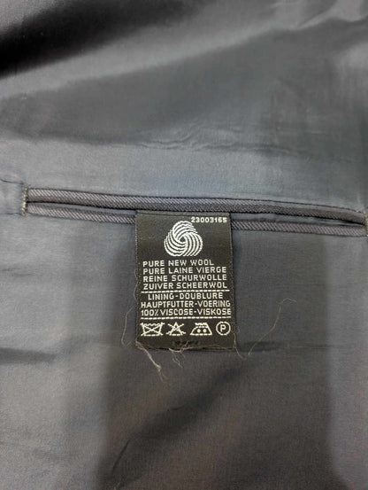 Redoutable costume bleu marine en laine