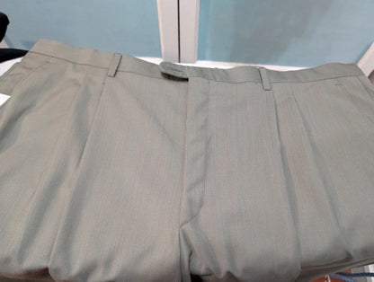 Géant costume croisé gris vert en laine