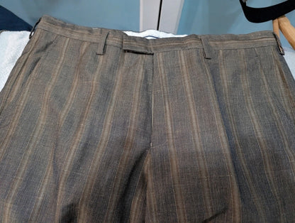 Sympathique Costume gris marron en laine légère