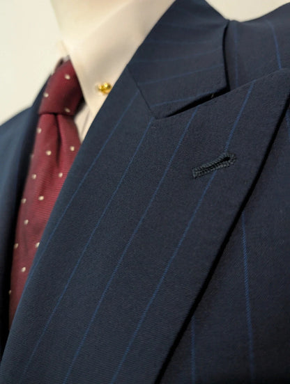 Incroyable costume croisé chalkstripe en laine froide
