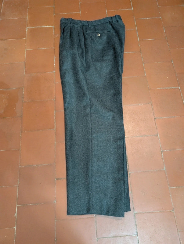 Magique costume gris en flanelle de laine