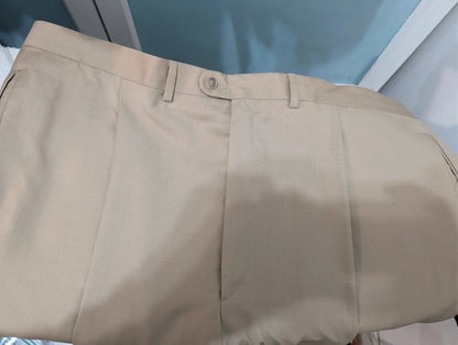 Giant beige sand wool costume