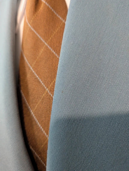 Elegante hellblaue Wolljacke