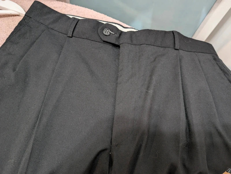 Klassischer zweireihiger Smokinganzug