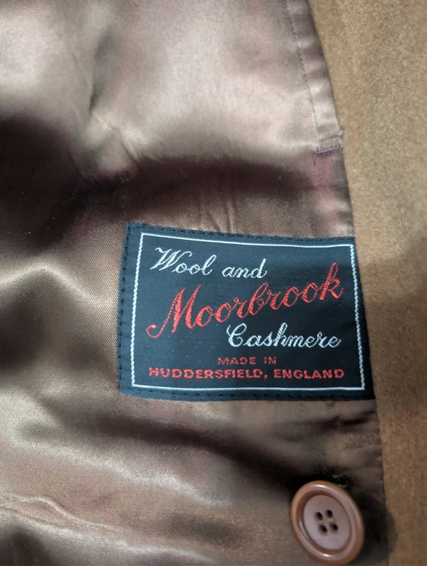 Legendärer, zweireihiger Kamelhaarmantel aus Wolle