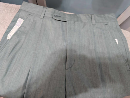 Mignon costume croisé bleu vert en laine légère