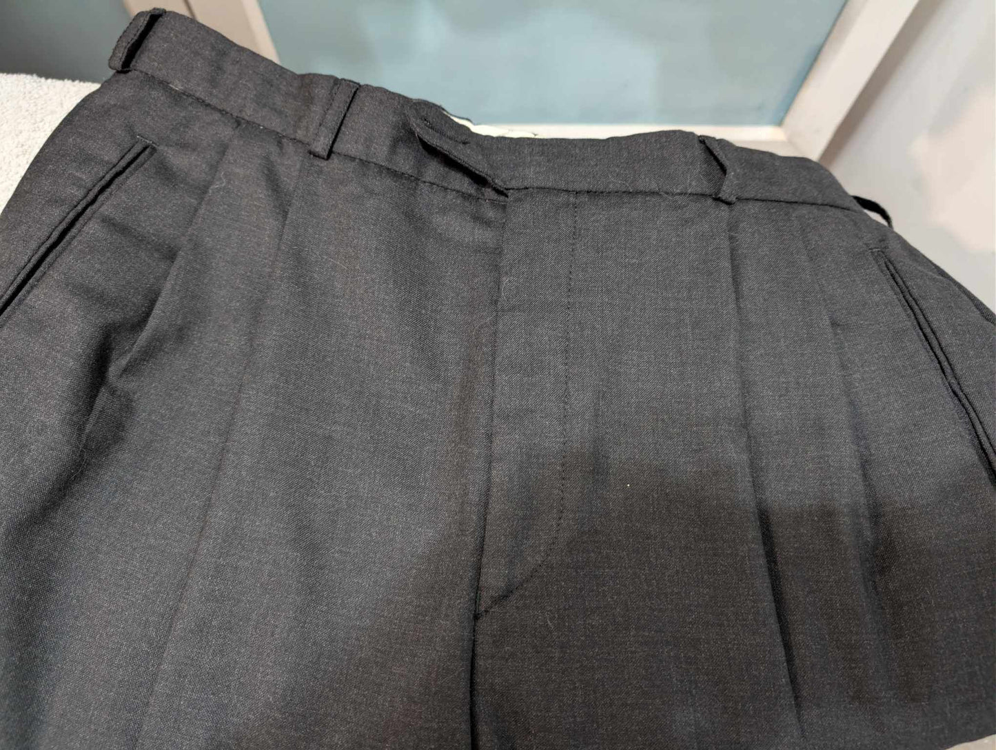 Magnifique costume croisé en laine froide