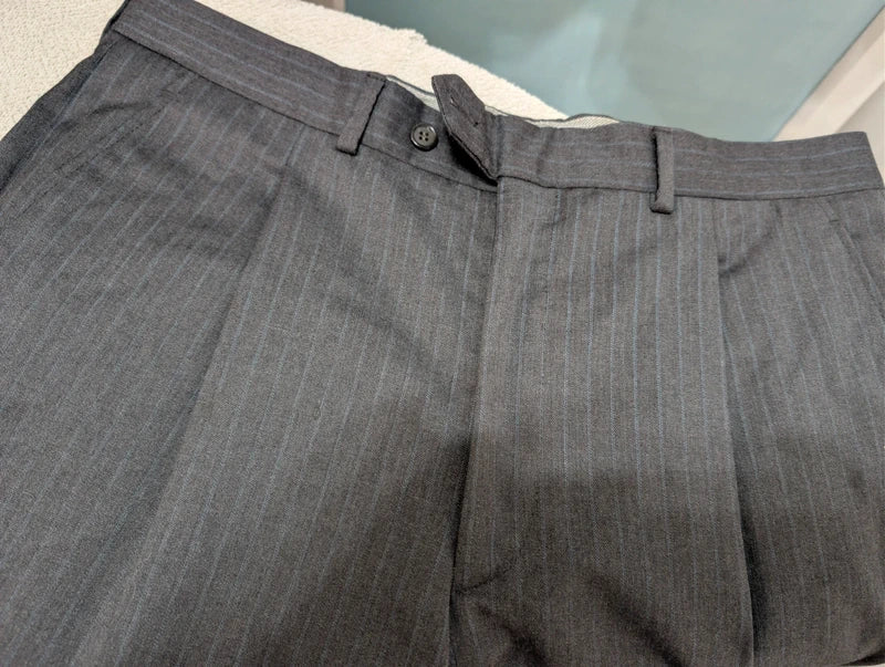 Exceptionnel costume croisé Pinstripe en laine