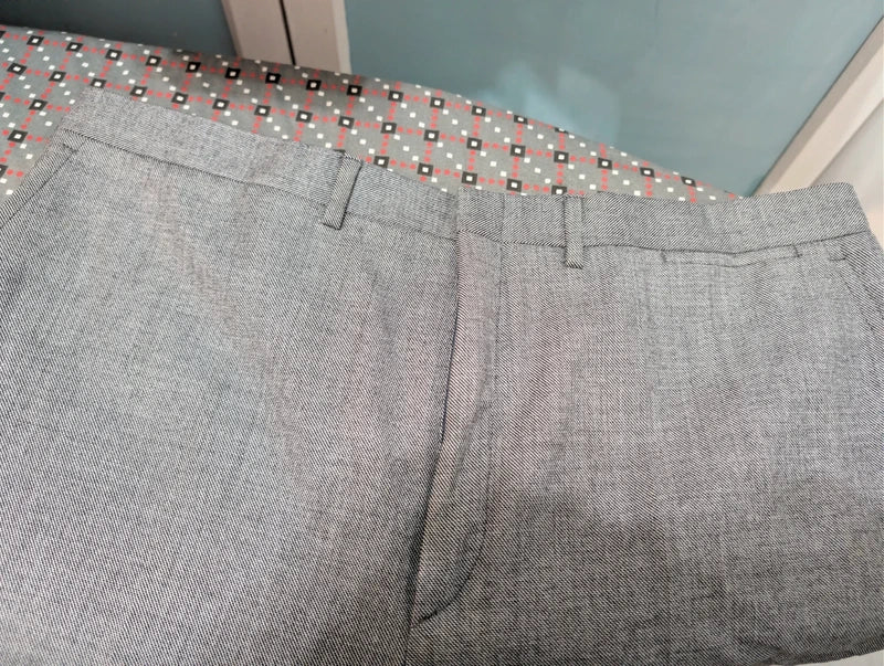 Élégant costume 3 pièces gris en laine