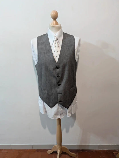 Prächtiger dreiteiliger Wollanzug