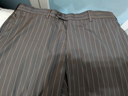 Magnifique costume pinstripe marron en laine