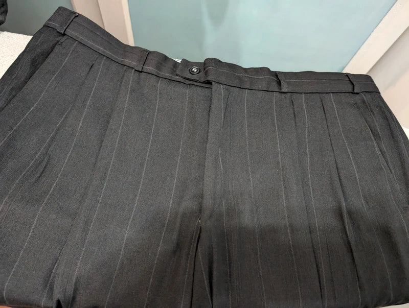 Effroyable costume croisé chalkstripe en laine