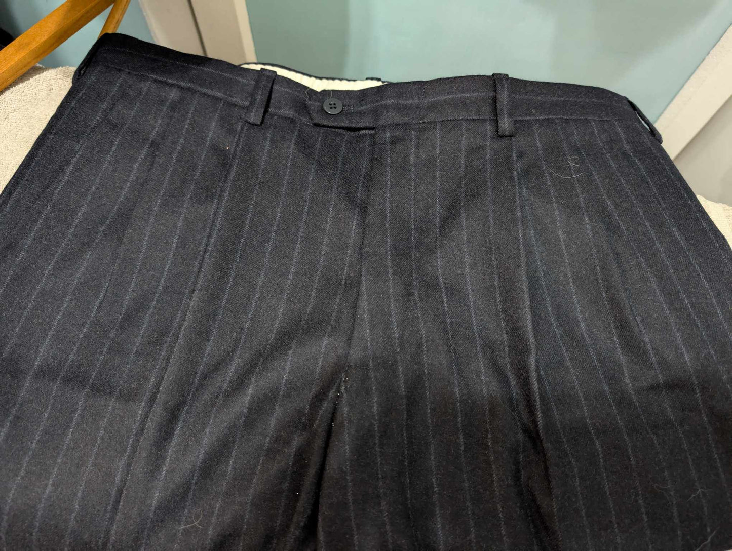 Légendaire costume croisé chalkstripe en flanelle de laine