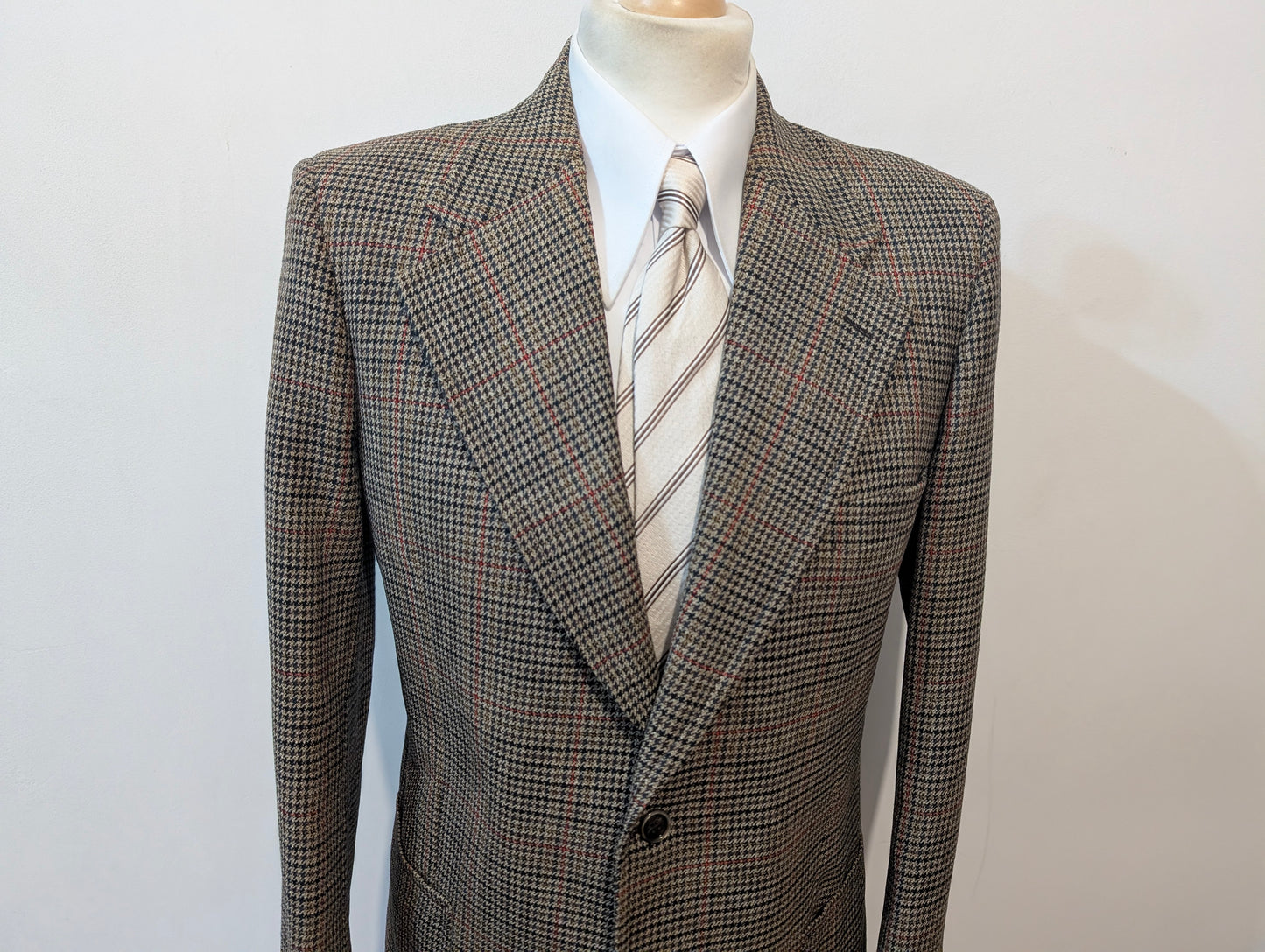 Veste à motif pied de poule en laine