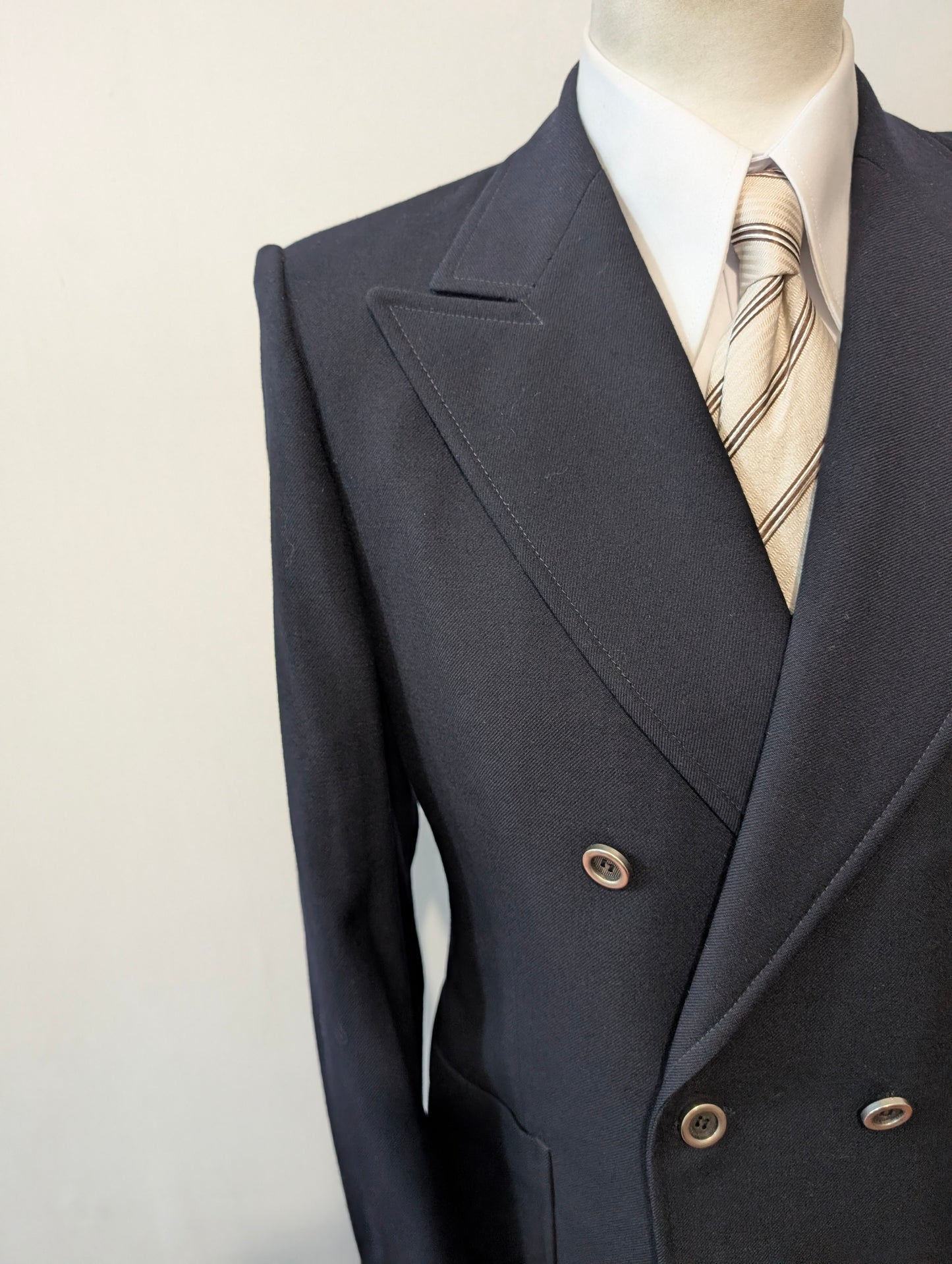 Veste croisée bleu marine en laine