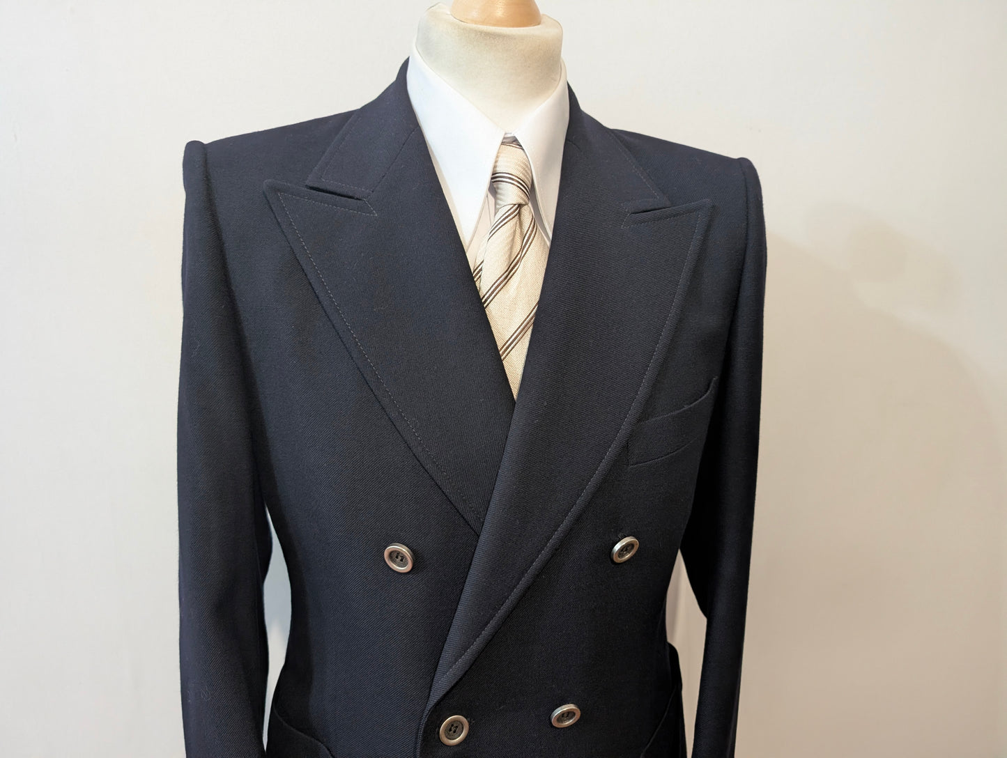 Veste croisée bleu marine en laine