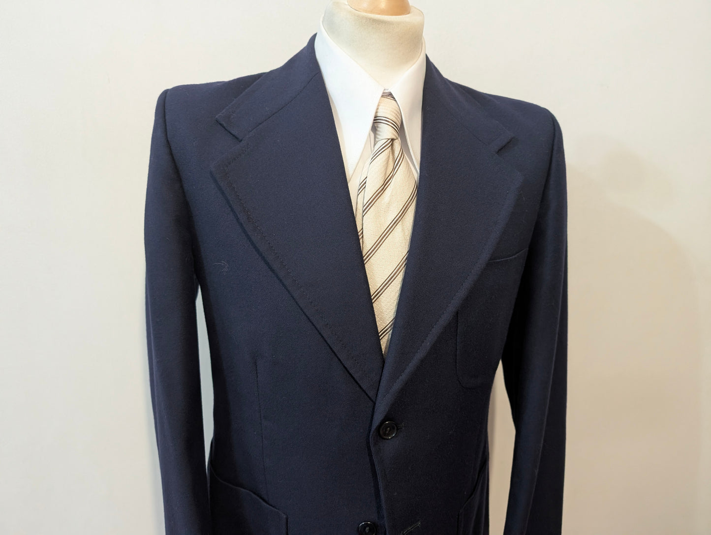 Veste bleu marine en laine