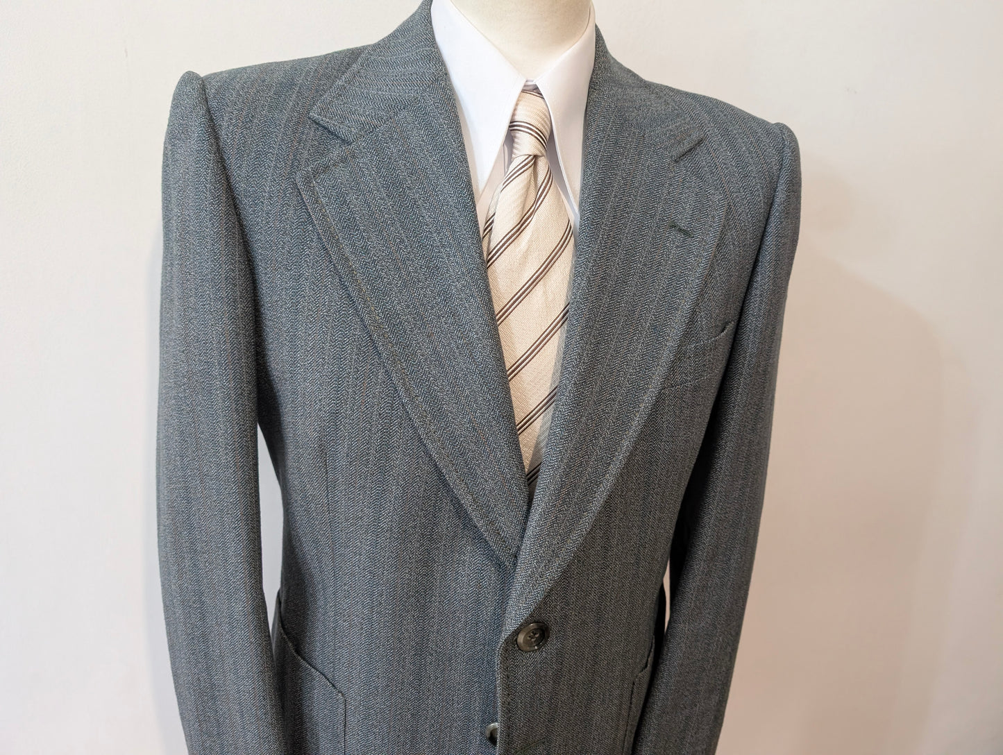 Veste gris vert en laine