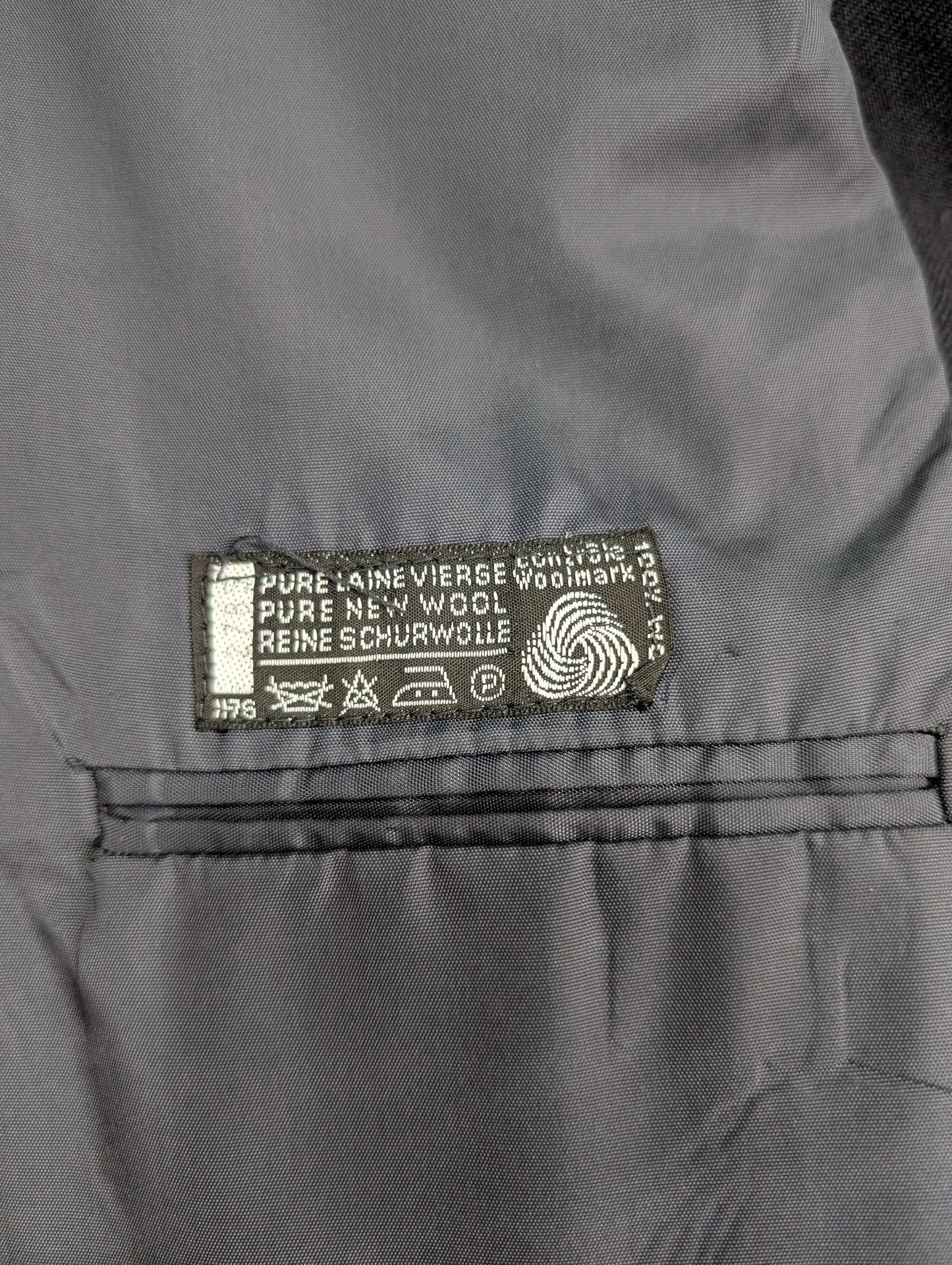 Veste bleu marine en laine